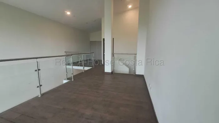 Two-Level Penthouse for Sale in Heredia | Views and Strategic Location in Ulloa, Heredia — $231,522 - Photo 3 of 19