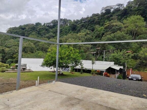 Venta de Casa en Mora-Colón, San José. in Colón, Mora, San José — $200,000