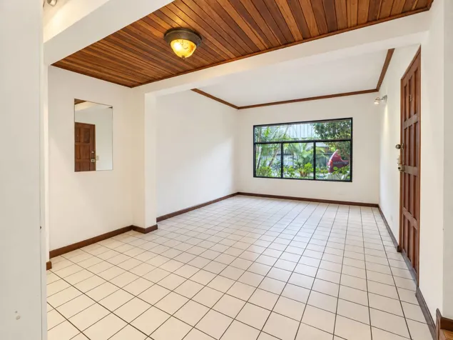 Casa en Condominio por POPS Curridabat – Seguridad 24/7 en Curridabat, San José — $189,000