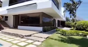 Hermosa Casa De 3 Niveles en San Rafael, Escazú, San José — $1,070,000 - Foto 5 de 41