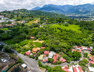 En Venta Terreno de 8216 m2 para Desarrollo en Pozos de Santa Ana in Pozos, Santa Ana, San José — $821,600 - Photo 4 of 15