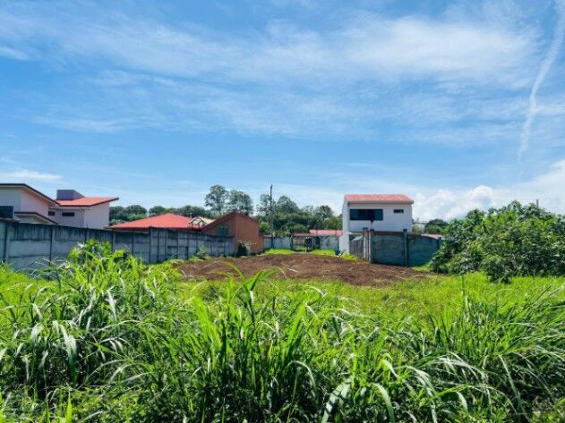 Venta de Lote en San Rafael de Heredia. RAH 26-219 in Concepción, San Rafael, Heredia — ₡ 140 000 000