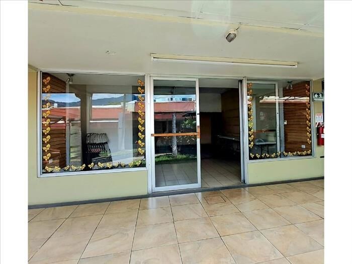 ALQUILER DE LOCAL COMERCIAL, SAN JOSE, PAVAS, PLAZA DEL OESTE en Pavas, San José — $832
