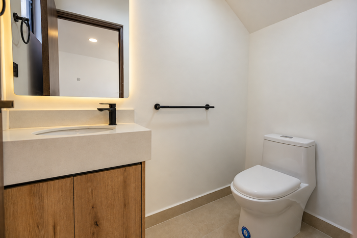 Casa para Estrenar de 3 Habitaciones en NAIA Guachipelín en San Rafael, Escazú, San José — $2,200 - Foto 3 de 26