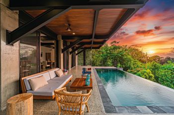 Exclusiva Casa de Lujo en Bahía Ballena en Bahía Ballena, Osa, Puntarenas — $1,450,000 - Foto 4 de 44