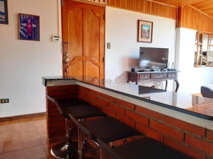 Venta casa 1 nivel con terraza, chimenea y cochera #26-1793 GS en San Vicente, Moravia, San José — ₡ 90 000 000