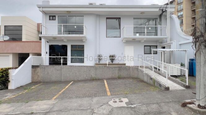 Alquiler de casa comercial/residencial con planta eléctrica #26-1582 GS en Mata Redonda, San José — $3,000