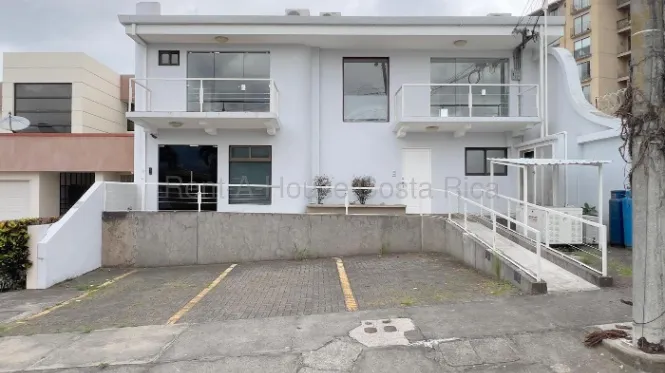 Alquiler de casa comercial/residencial con planta eléctrica #26-1582 GS en Mata Redonda, San José — $3,000