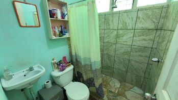 CASA RURAL CON AMBIENTE DE PAZ EN PLAYA VERDE, SANTA ELENA LOTE 206 M2 in San Isidro De El General, Pérez Zeledón, San José — $30,000 - Photo 5 of 20