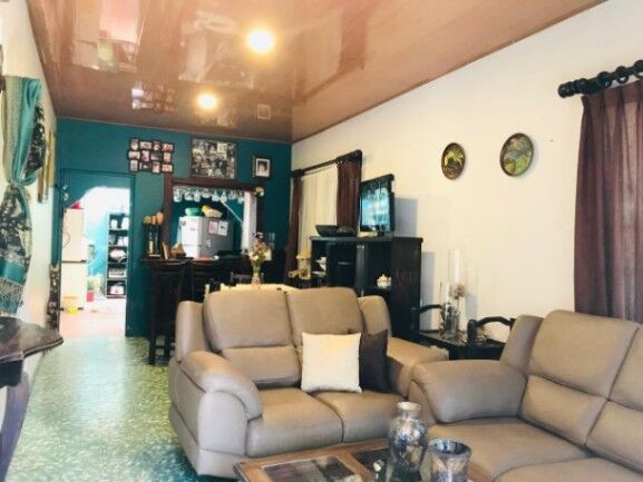 Venta de Propiedad + APTO en Heredia. 26-1138 NEGOCIABLE in Heredia — ₡ 180 000 000