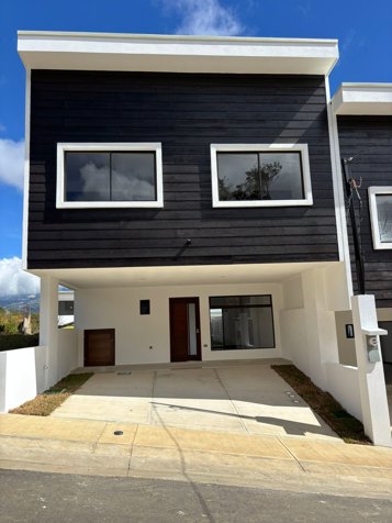 Venta casa nueva en Condominio Cartago in Carmen, Cartago — ₡ 109 000 000 - Photo 3 of 34