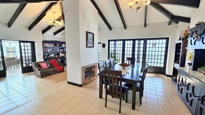 Venta casa c/amplias áreas verdes y uso mixto, Santo Domingo. (FE) en Santo Domingo, Heredia — $635,000 - Foto 3 de 20