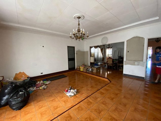 Venta de dos propiedades comerciales con alto potencial de desarrollo #25-1840 GS in Merced, San José — $2,084,200