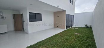 Venta de Casa en La Unión-San Juan de Cartago. RAH 27-394 en San Juan, La Unión, Cartago — 178 000 000 ₡ - Foto 3 de 10