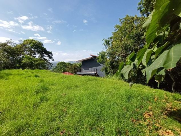 Lote en area de naturaleza con servicios en Atenas in Atenas, Alajuela — $55,000