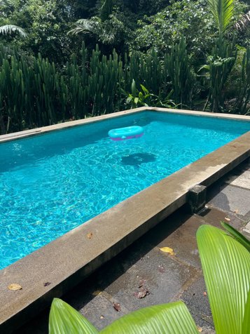 Apartamento 2 habitaciones con piscina y línea blanca en Atenas en Atenas, Alajuela — $850 - Foto 2 de 15