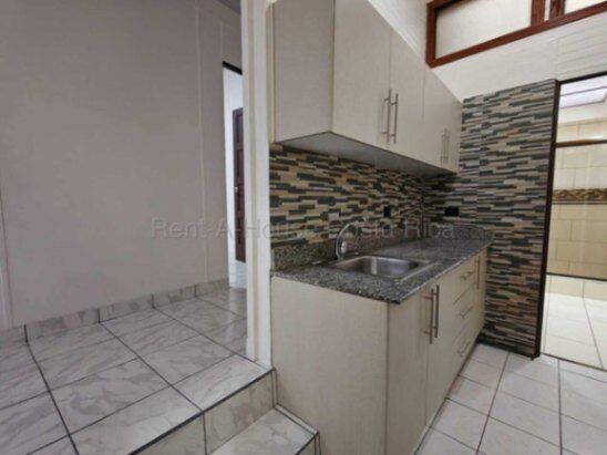 MLS-26-1719 ALQUILER APARTAMENTO MERCED SAN JOSE in Merced, San José — ₡ 300 000