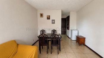 27-580 / Venta de bonito y comodo apartamento ubicado en Montes de Oca Sabanilla . en Sabanilla, Montes De Oca, San José — 55 000 000 ₡ - Foto 5 de 10