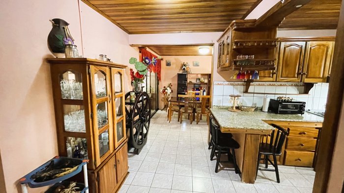 SE VENDE CASA EN GRECIA, ALAJUELA in Grecia, Alajuela — $164,000 - Photo 2 of 27