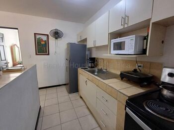 Alquiler de Casa de Playa en Garabito-Jacó. RAH 26-1666 PRECIO REBAJADO en Jacó, Garabito, Puntarenas — $1,400 - Foto 4 de 6