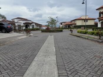 SE VENDE LOTE EN CONDOMINIO SANTO DOMINGO HEREDIA in Tures, Santo Domingo, Heredia — $168,000 - Photo 4 of 17