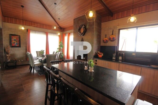 QUINTA PALOS VERDE CARRIZAL-ALAJUELA CASA CABAÑA ZONAS VERDES SCG28 en Carrizal, Alajuela — $475,000