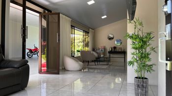 Casa en Venta en Peñas Blancas, Pérez Zeledón | Diseño Contemporáneo y 800 m² de Terreno in San Isidro De El General, Pérez Zeledón, San José — $365,000 - Photo 2 of 21