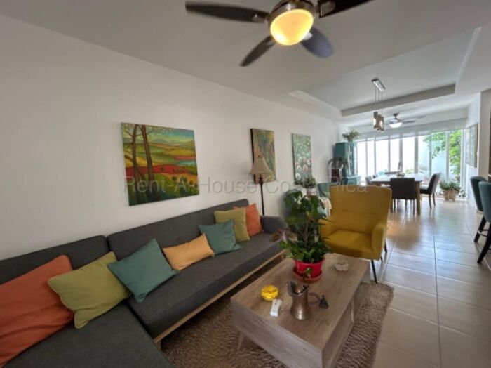 Venta de casa en condominio con jardín y acceso inmediato a Ruta 27 #26-1429 GS in Brasil, Santa Ana, San José — $222,000