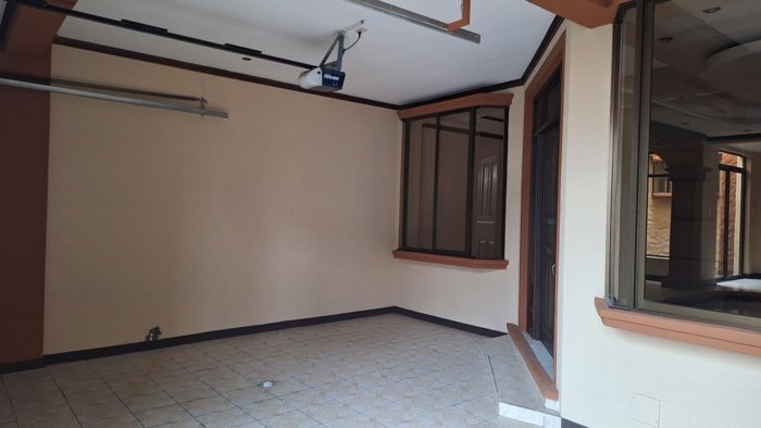 Venta de Casa en Urbanización Biamonte, Vásquez de Coronado en San Isidro, Vázquez de Coronado, San José — $234,727 - Foto 2 de 10