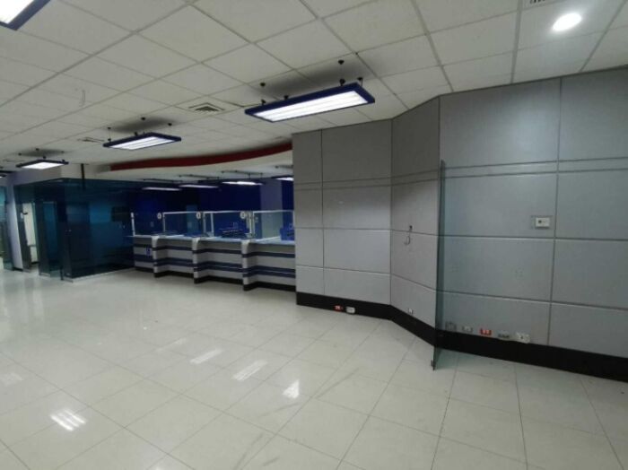 Venta de Local Comercial en San Francisco de Heredia. RAH 26-61 in San Francisco, Heredia — $325,000