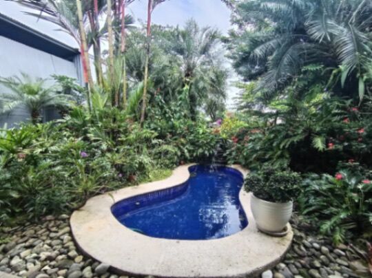 Venta casa Guapiles 25-1927 en Guápiles, Pococí, Limón — $345,000