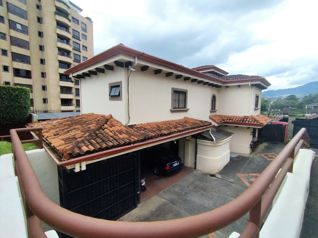 Se Vende (Venta) Inversión Casa en Jaboncillos Escazú Cod SU 1349 in San Rafael, Escazú, San José — $410,000 - Photo 2 of 33