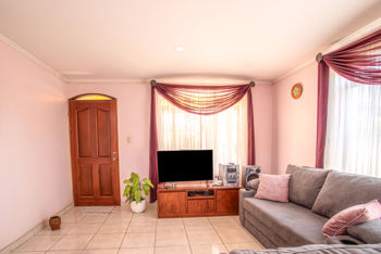 House for sale in Atenas with large land in San José, Atenas, Alajuela — $385,000 - Photo 5 of 19