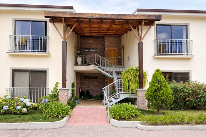 Venta apartamento en Condominio La Floresta. in San Rafael, La Unión, Cartago — ₡ 95 000 000