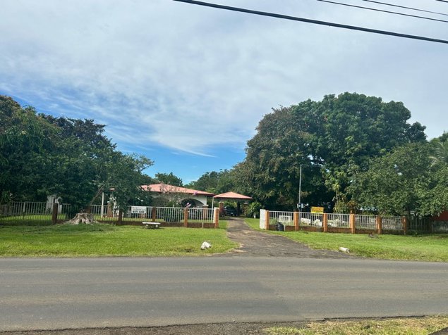 Venta propiedad frente a calle principal, La Garita, Alajuela (FAU). in Garita, Alajuela — $500,000