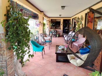 Venta de Amplia y Hermosa Casa en San Rafael de Escazú / Mls. 25-327 OFC JB en San Rafael, Escazú, San José — $750,000 - Foto 5 de 18