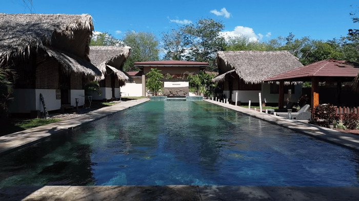 Hotel Boutique de Lujo en Venta: Paraíso en Playa Potrero, Guanacaste en Tempate, Santa Cruz, Guanacaste — $1,300,000