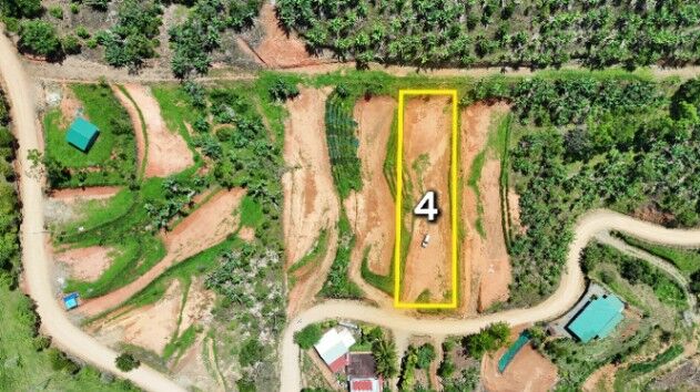 SE VENDE LOTE EN VILLAS SAN MIGUEL CON DISEÑO DE CASA INCLUIDO Y VISTAS ESPECTACULARES en Páramo, Pérez Zeledón, San José — $118,000