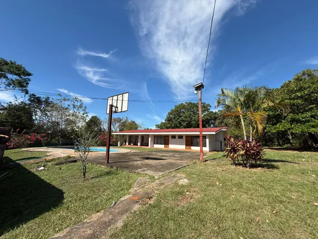 Venta Quinta | Casa y piscina | Labrador, San Mateo, Alajuela (FAU) in Labrador, San Mateo, Alajuela — ₡ 300 000 000