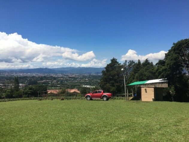 Lote con vista extraordinaria in Concepción, San Rafael, Heredia — $650,000