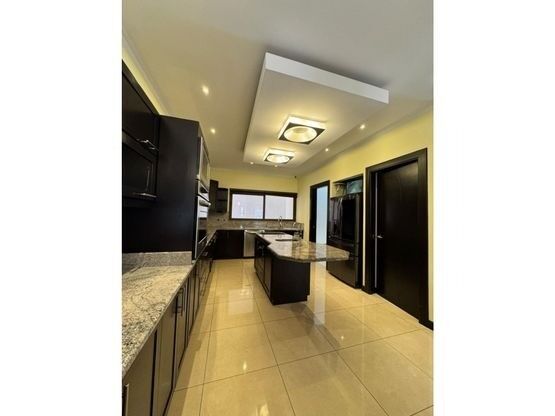 VENTA DE CASA, SAN JOSÉ, MORAVIA, LA GUARIA   en La Trinidad, Moravia, San José — $950,000