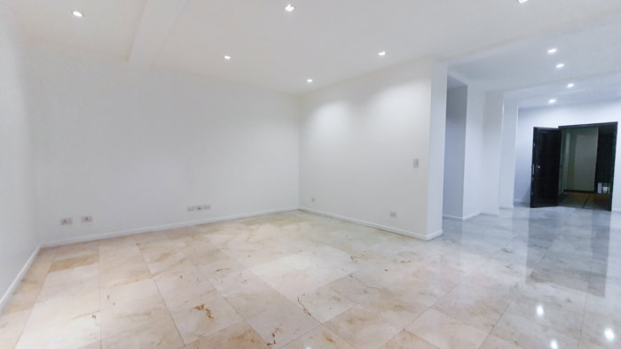 Venta de apartamento con la mejor ubicación en San Rafael Escazú en San Rafael, Escazú, San José — $340,000 - Foto 3 de 12