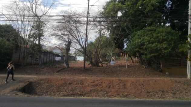 VENTA LOTE PLANO SOBRE CALLE PRINCIPAL en Garita, Alajuela — $245,000 - Foto 2 de 7