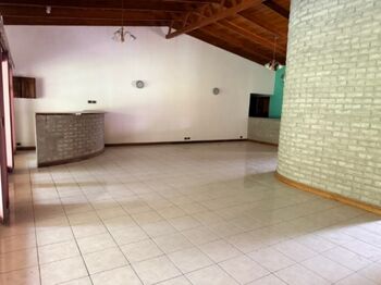 FOR SALE: 1-STORY HOUSE IN ESCAZÚ. in San Rafael, Escazú, San José — $443,000 - Photo 5 of 11