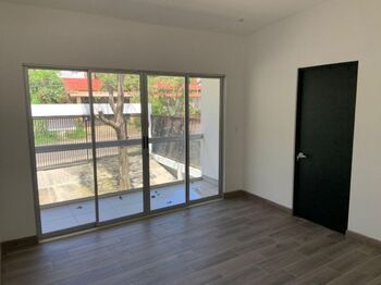 CASA EN VENTA, SAN ANTONIO ESCAZÚ. Cod#26-702 in San Antonio, Escazú, San José — $270,000 - Photo 5 of 10