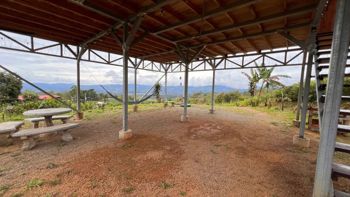 VENTA DE CABAÑA DE MONTAÑA EN MIRAVALLES, PEREZ ZELEDON: VISTA PANORAMICA Y POTENCIAL AIRBNB en El General, Pérez Zeledón, San José — $95,000 - Foto 3 de 9