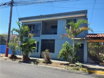 VENTA DE EDIFICIO CON 3 APARTAMENTOS, SAN JOSE, CURRIDABAT