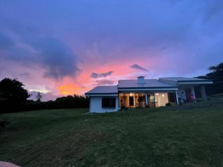 Se Vende hermosa casa con vista al valle central en Concepción, San Rafael, Heredia — $375,000 - Foto 5 de 26