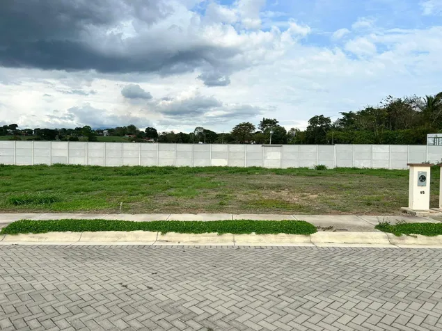 Terreno en venta en Condominio, Grecia Alajuela in Puente De Piedra, Grecia, Alajuela — ₡ 22 000 000 - Photo 2 of 4