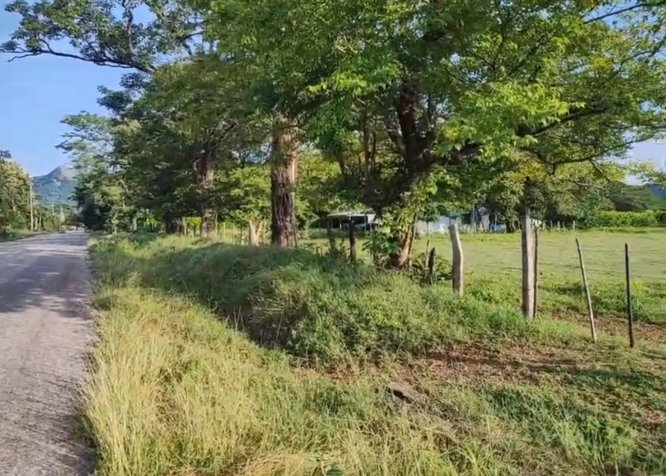 VENTA DE FINCA, USO MIXTO, GUANACASTE, BAGACES, LA FORTUNA en Bagaces, Guanacaste — $1,200,000